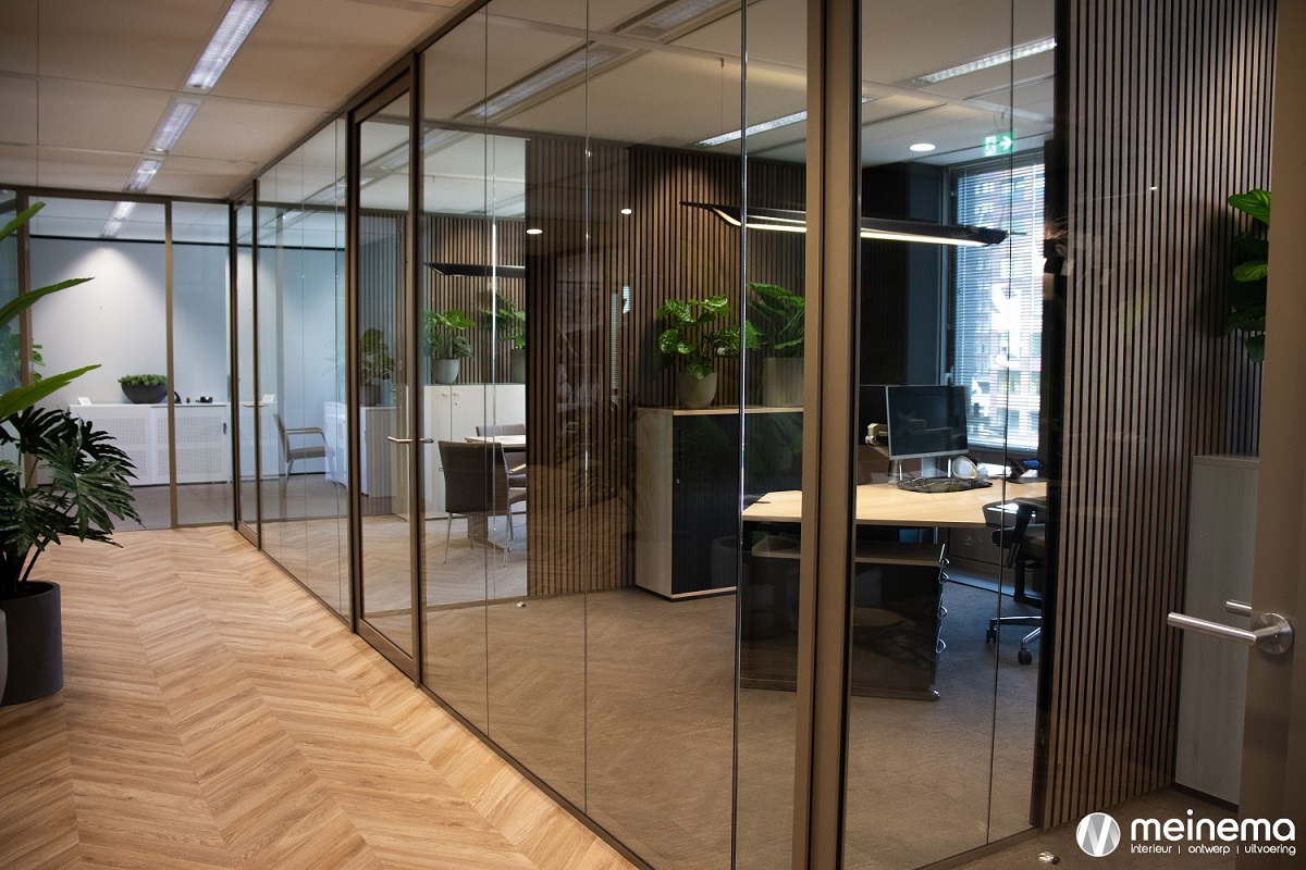 Luxe kantoorinrichting Amsterdam: een inspirerende werkplek aan de zuidas